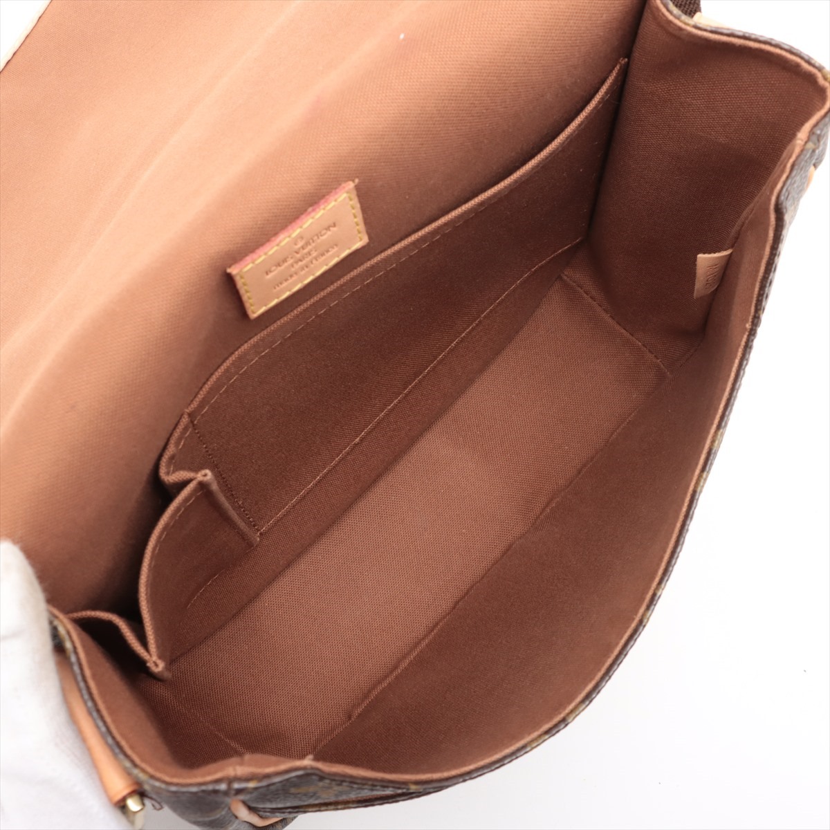 ルイヴィトン　モノグラム メッセンジャーPM ボスフォール　MI0037 LOUIS VUITTON ルイヴィトン ボスフォールPM メッセンジャーバッグ