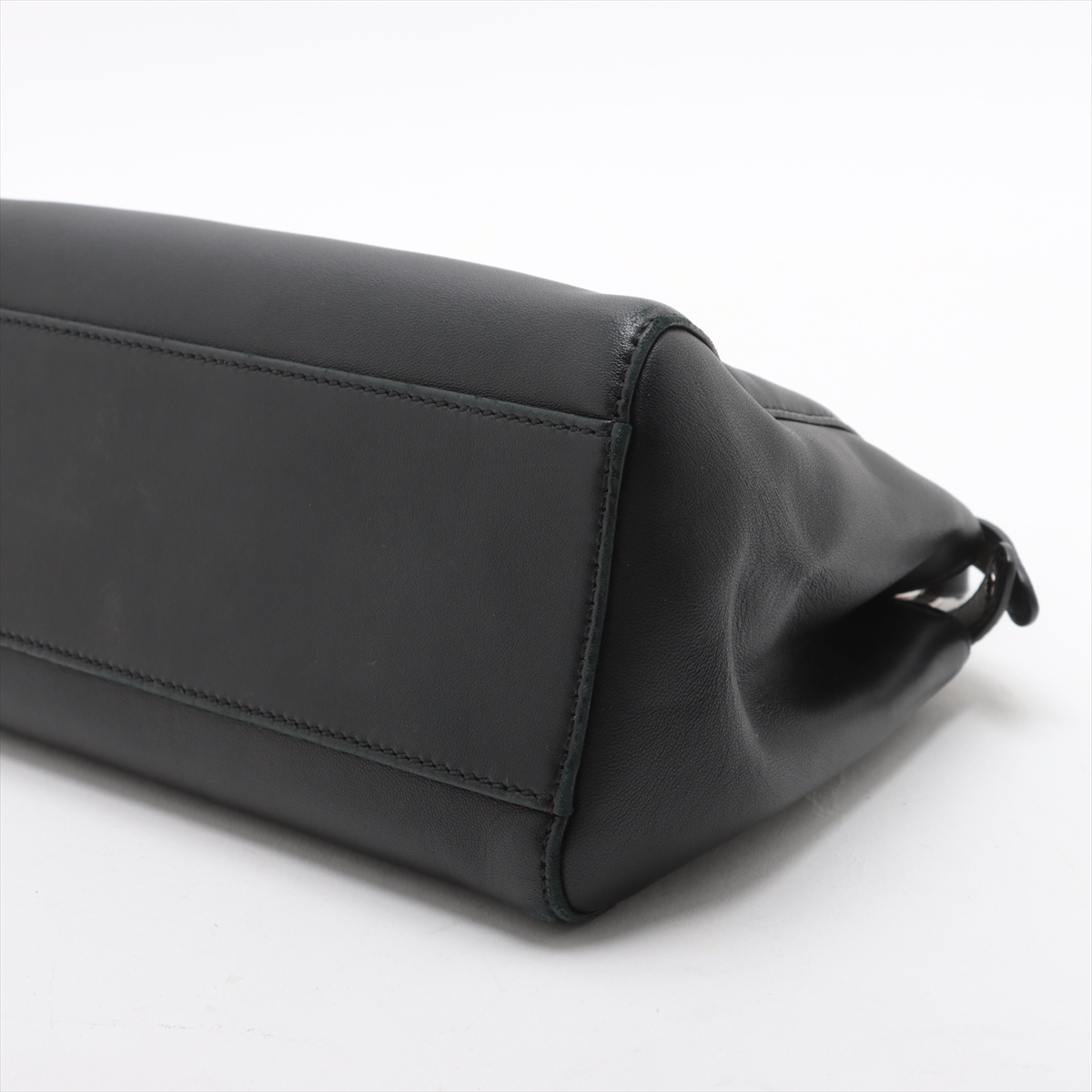 人気モデル✨フェンディ　ミニピーカブー　ブラック　2way 大人気！【FENDI】ピーカブー ミニ ブラック セレリア バッグ