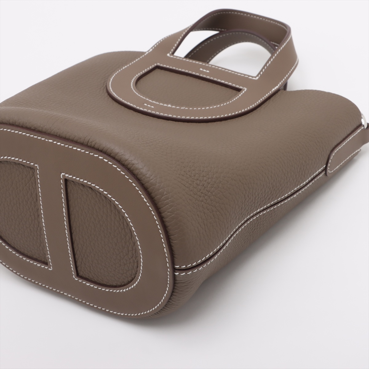 待望の再入荷♡ HERMES インザループ 18 エトゥープ org.jpg