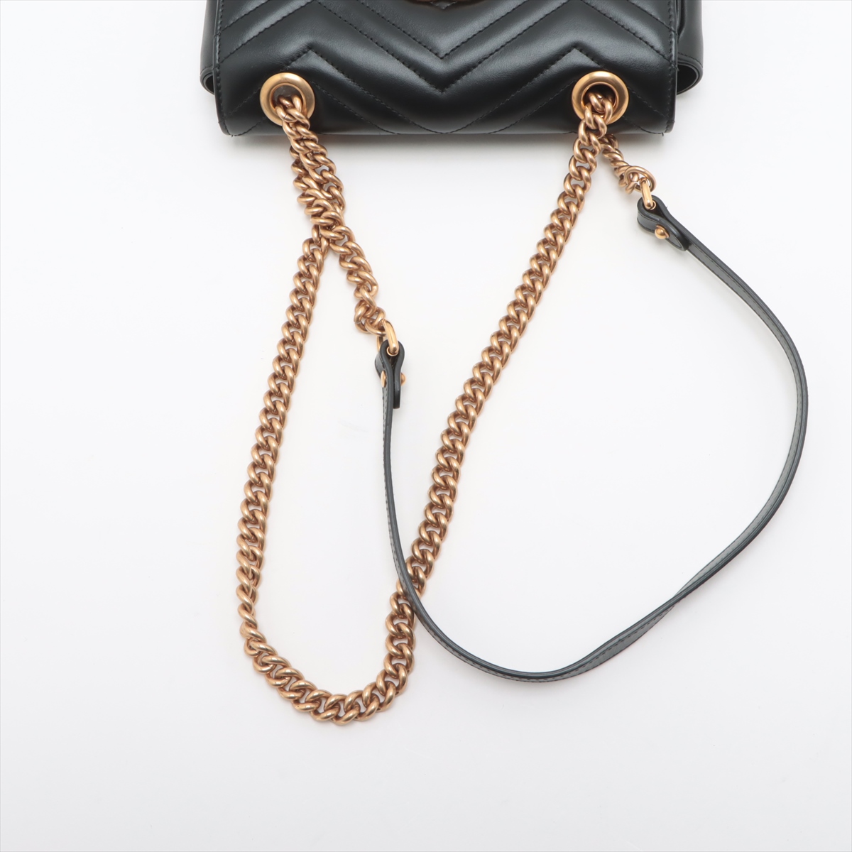 GUCCI　レザーショルダーバッグ マーモント　GG チェーン GUCCI GGマーモント チェーンウォレット ショルダーバッグ レザー