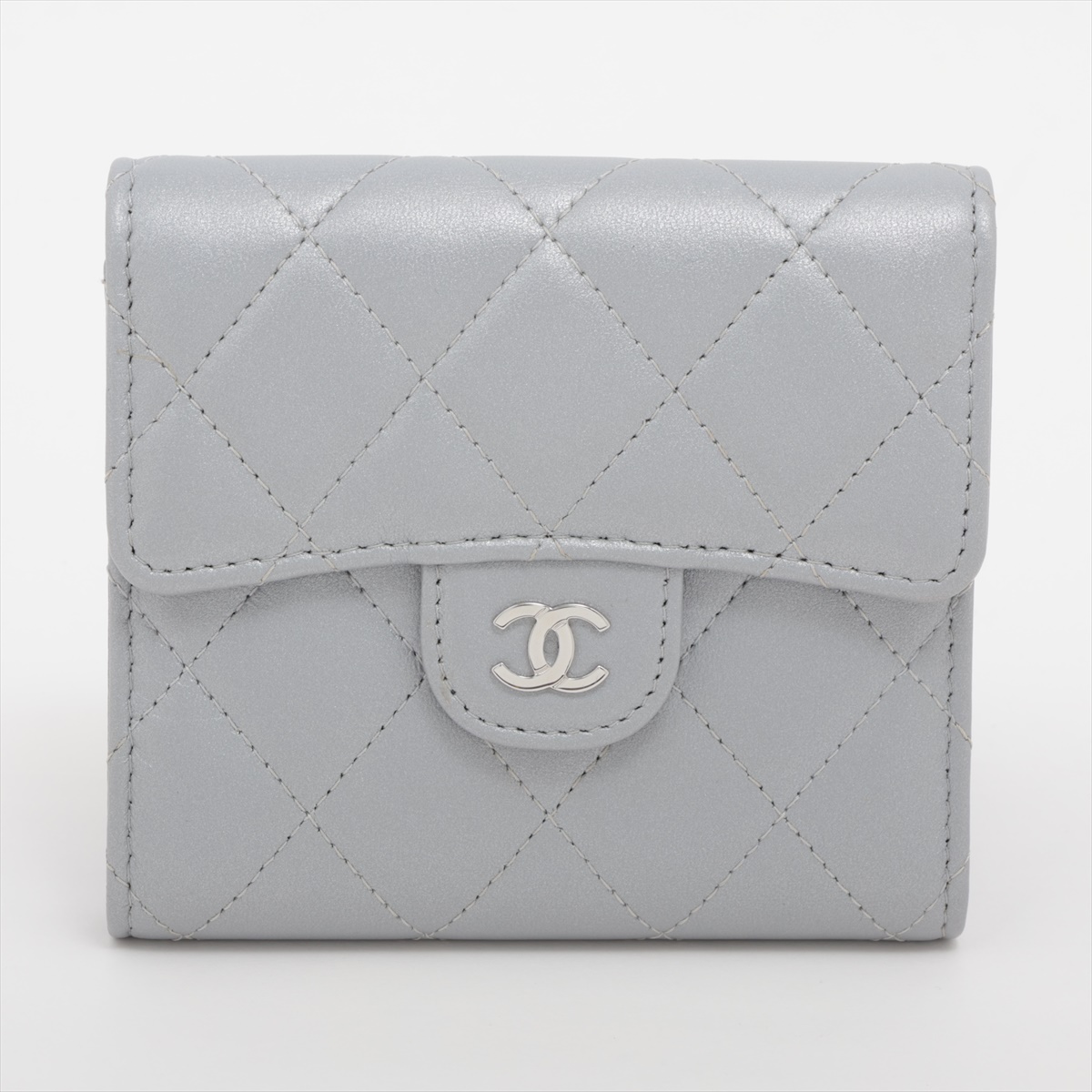 CHANEL 折り財布 ココマーク ランダムシール ラムスキン CHANEL シャネル 折り財布 ココマーク ラムスキン Wホック