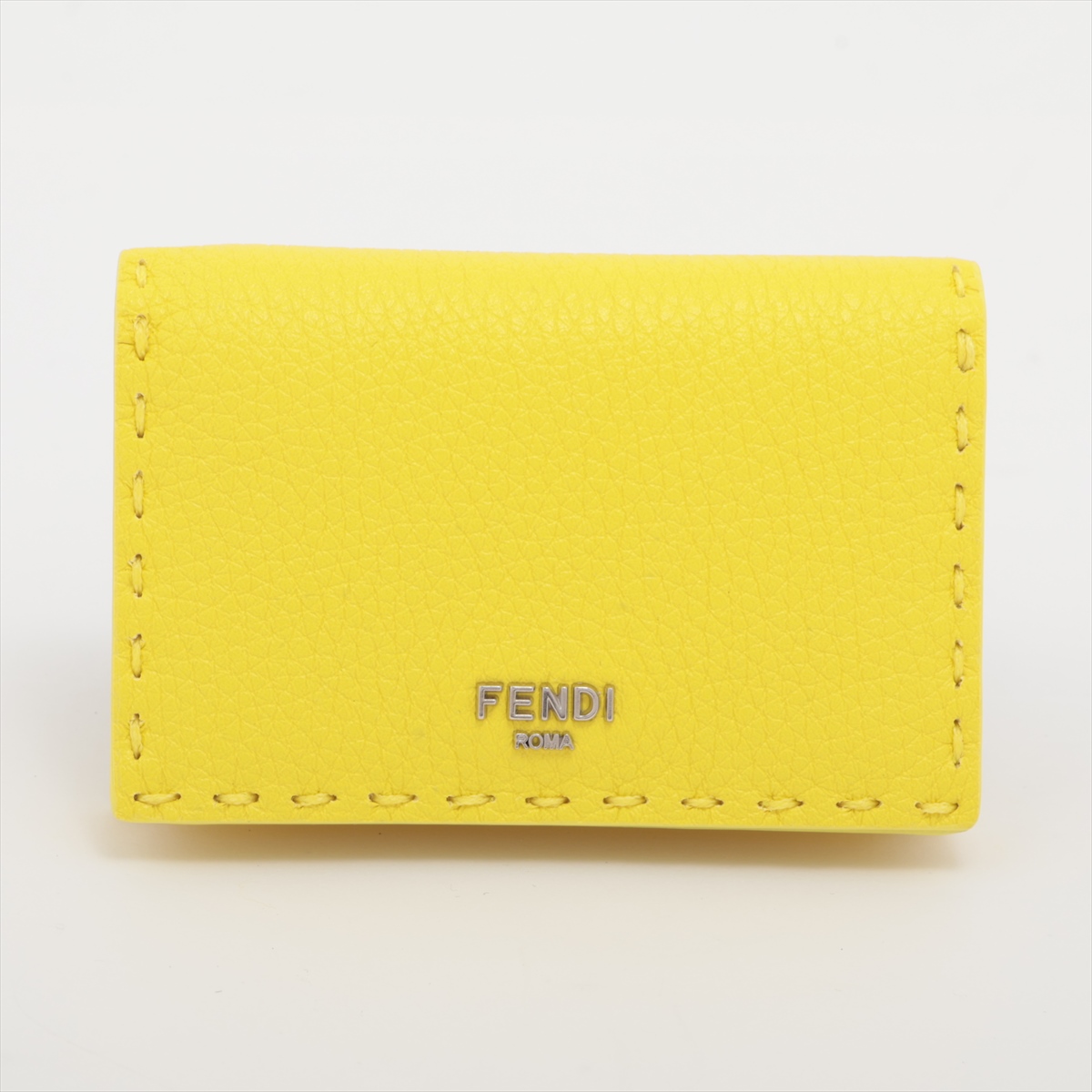 美品フェンディ 折り財布 ピーカブー イエロー レザー ターンロック レディース FENDI 新品同様 フェンディ 8M0438A91BF1JN4 ピーカブー ターン