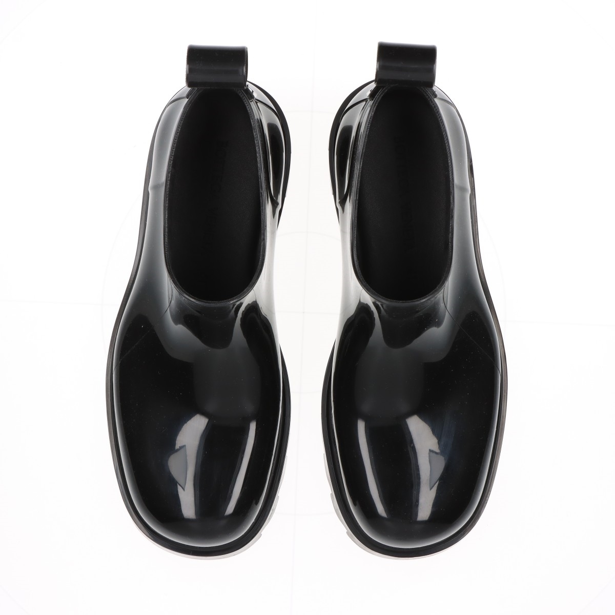 BOTTEGA VENETA ラバーショートブーツ 41 BOTTEGA VENETA ラバーショートブーツ 41 - メルカリ