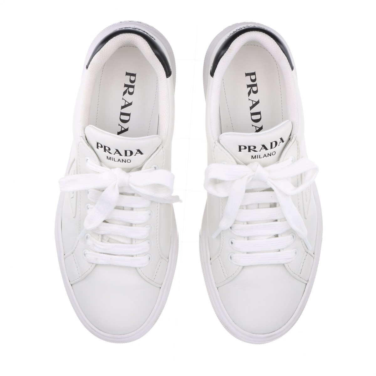 VIP価格! PRADA 三角ロゴ レザースニーカー 2EG444 VIP価格! PRADA 三角ロゴ レザースニーカー 2EG444 (PRADA